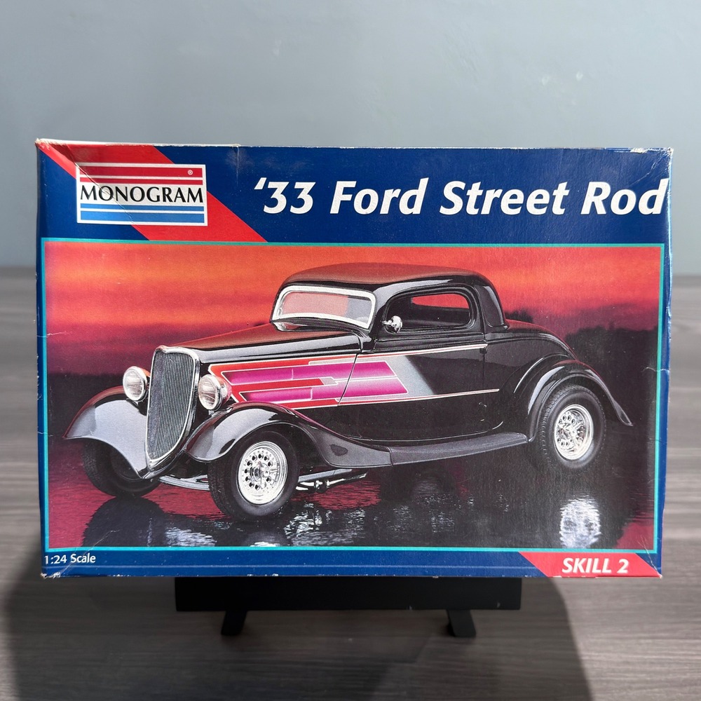 Monogram 33 Ford Street Rod 1:24 Scale Model Kit 2480 Skill 2 1996 Vtg Complete